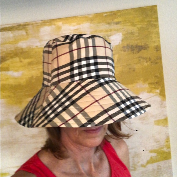 NWOT Reversible Plaid Bucket Hat - Picture 8 of 10